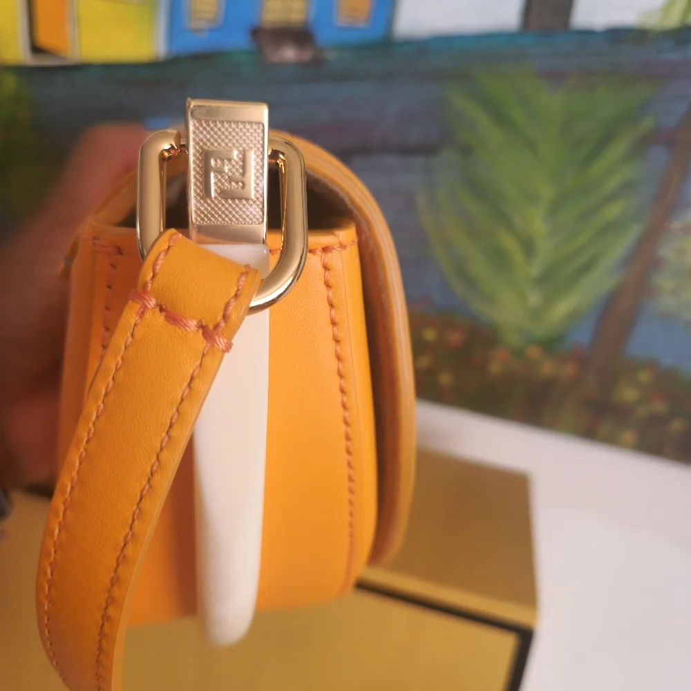 New with Tag Moonlight Fendi Crossbody with Dustcover Box and COA and care card - Picture 6 of 16
